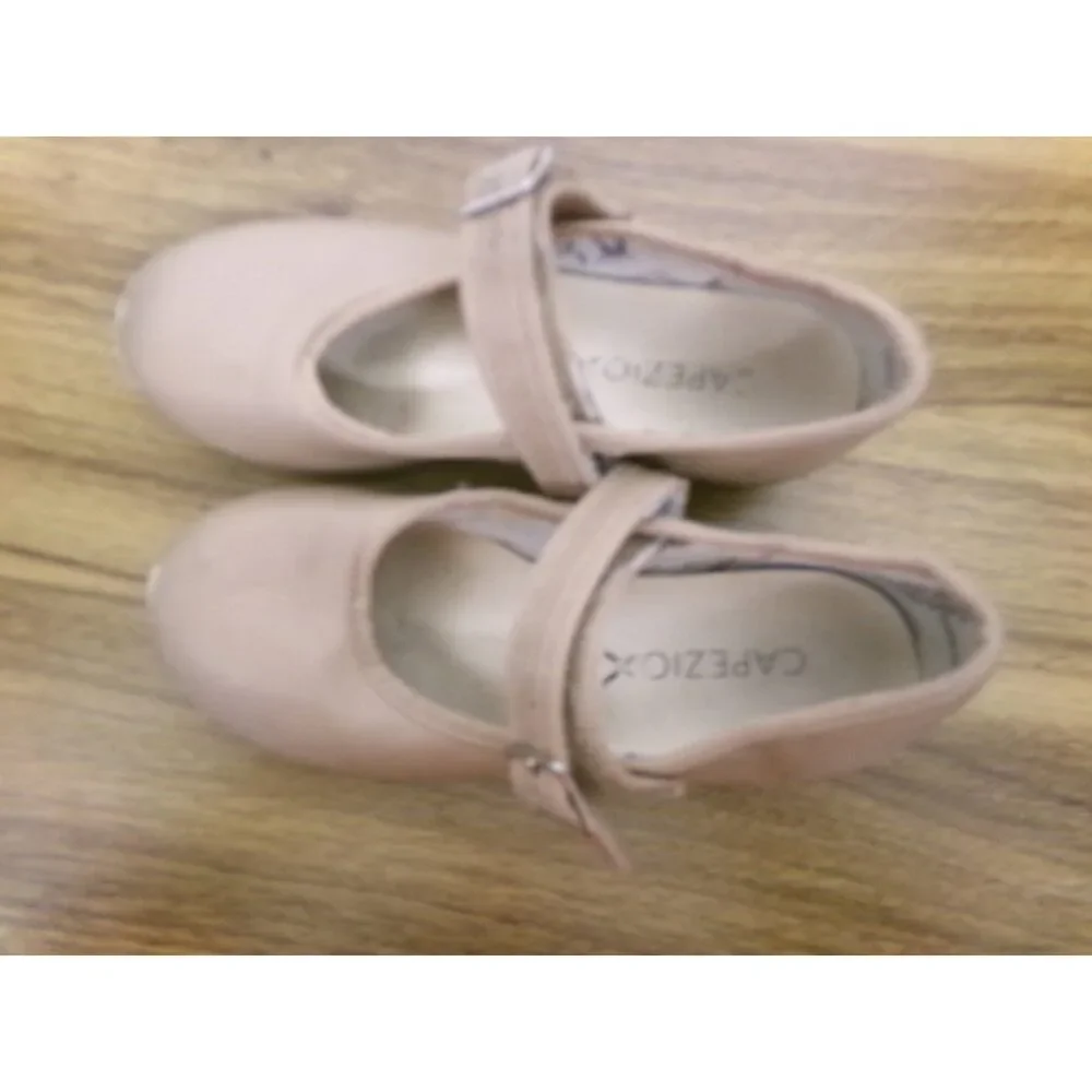 Pre-Owned Dance Tap Shoes Capezio 12M Child Mary Jane Leather Loop Strap